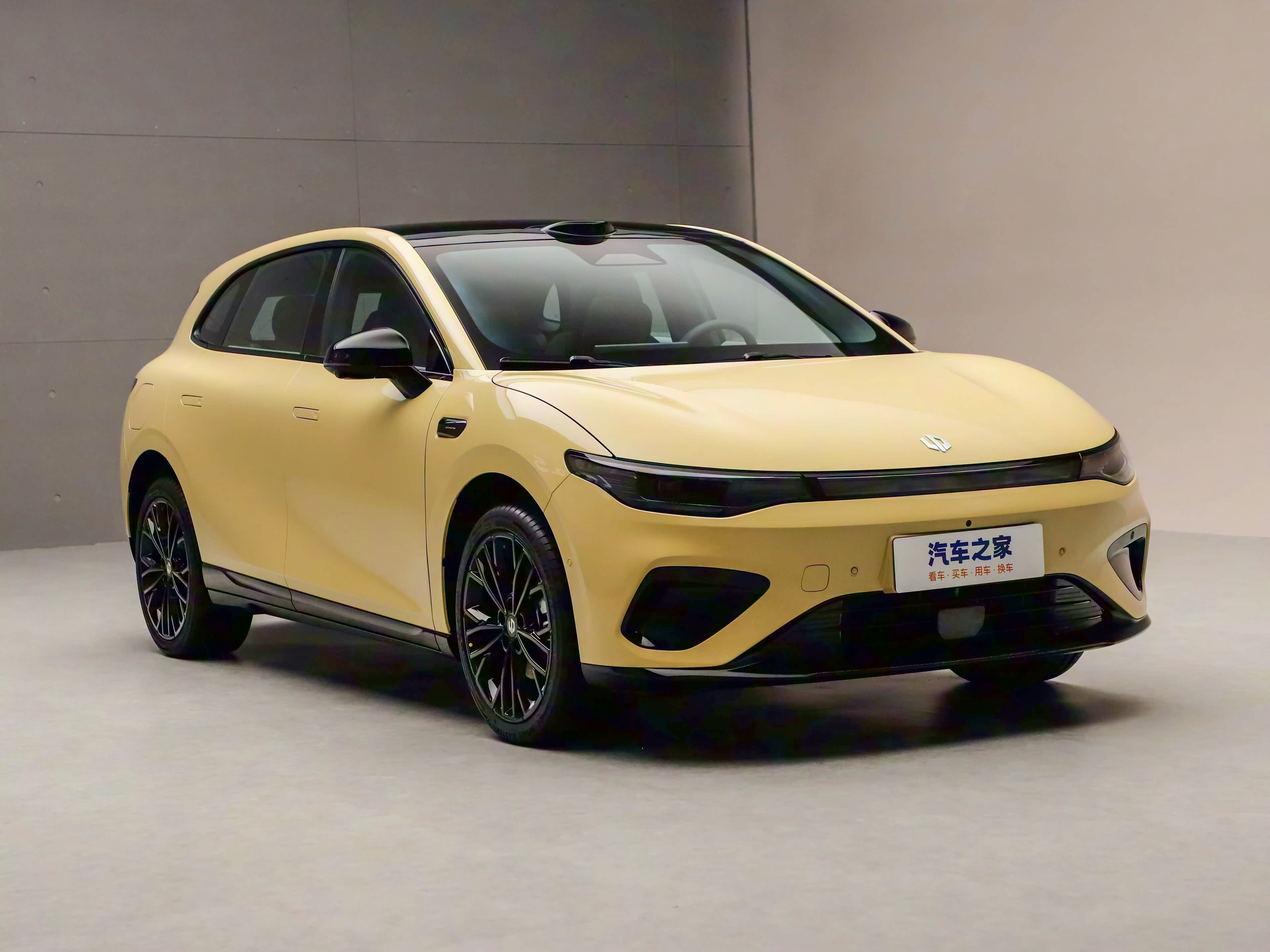 零跑Lafa5上市，限时价9.28-11.68万，定位纯电动两厢车，提供激光雷达