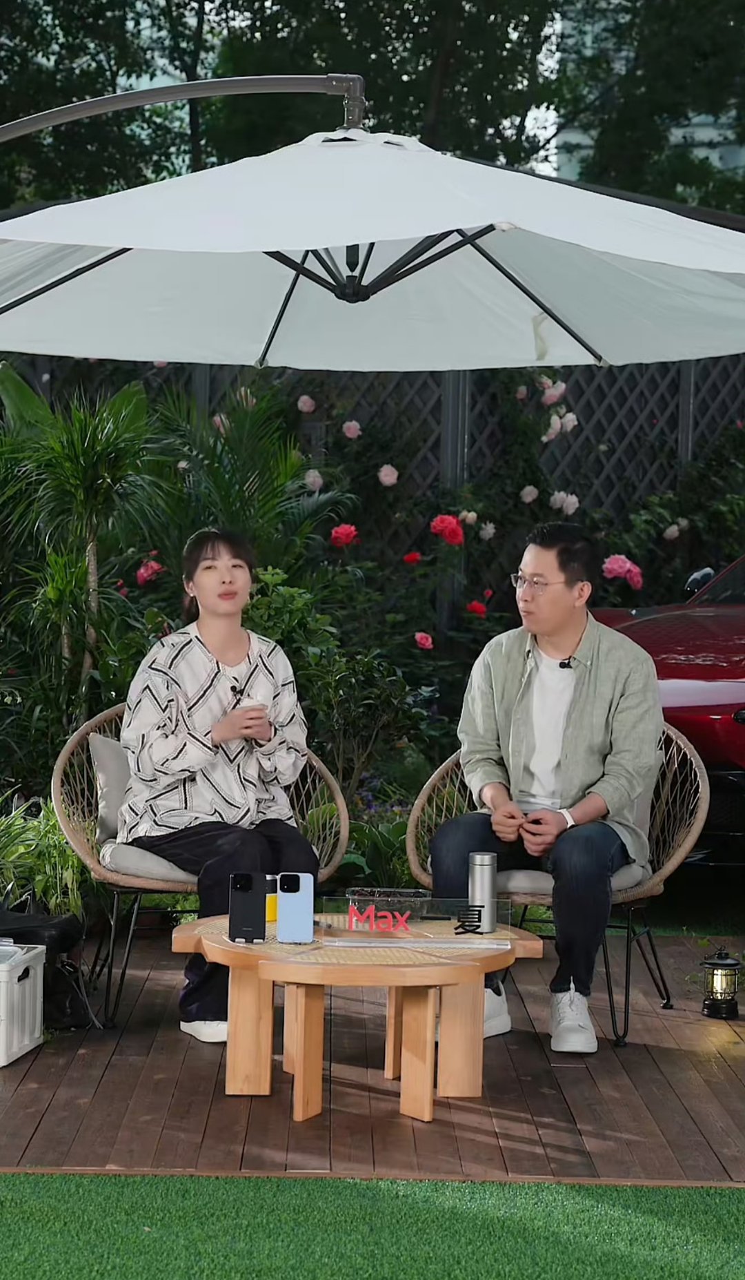 卢总在今天下午的直播中进一步介绍了小米 17 Max 的配置细节：17 Max 