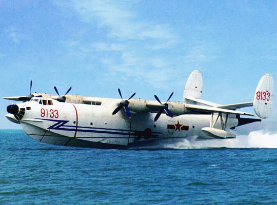 轰-5改海巡：情怀虽美，现实残酷
军迷圈提议把退役轰-5改装成海上巡逻救援机，这