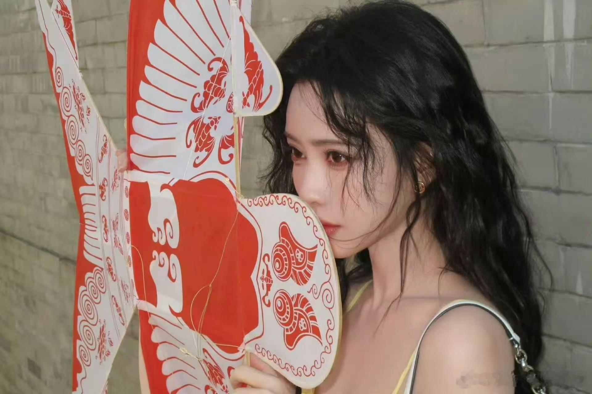 孟子义徐志胜默契程度 告两人这个组合真的太对味了，性格互补气场契合，首次跑男同框