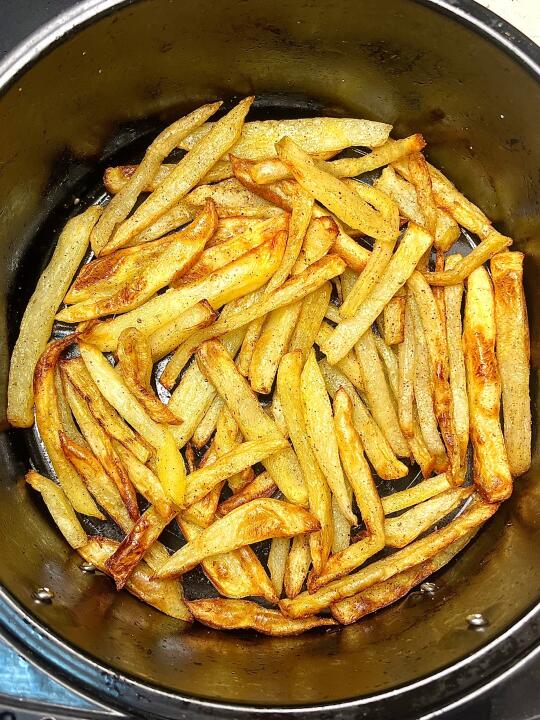 有空气炸锅的都给我去做这个薯条🍟 ！！