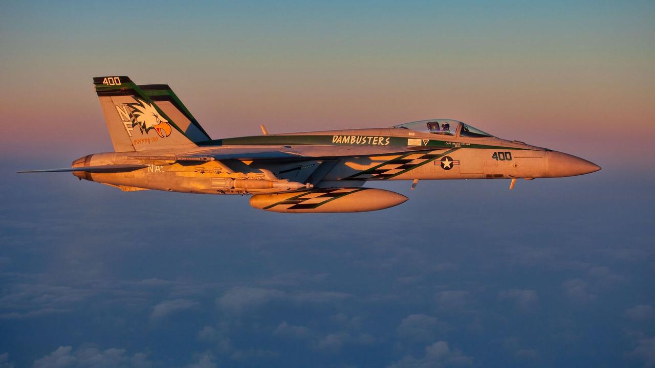 伊朗伊斯兰革命卫队：被击中的美军F-18坠入印度洋

俄罗斯卫星通讯社 2026