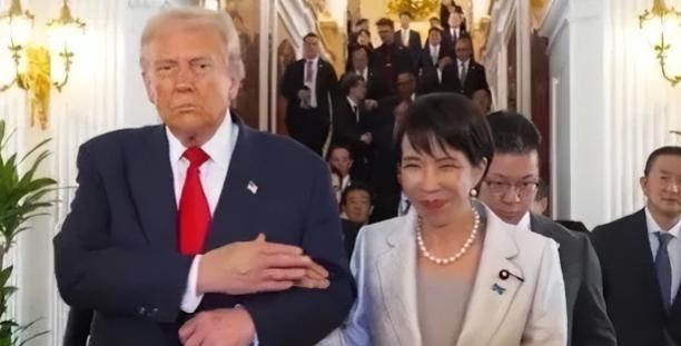 美国和日本居然还敢在赌桌上加注，就博我们不敢开“第一枪”，这想法可太天真了，看这