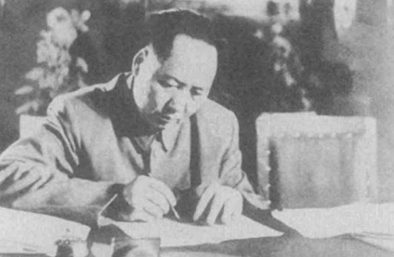 1963年山东地主三拜九叩事件被汇报后，毛泽东批评称这是严重的封建复辟现象吗？