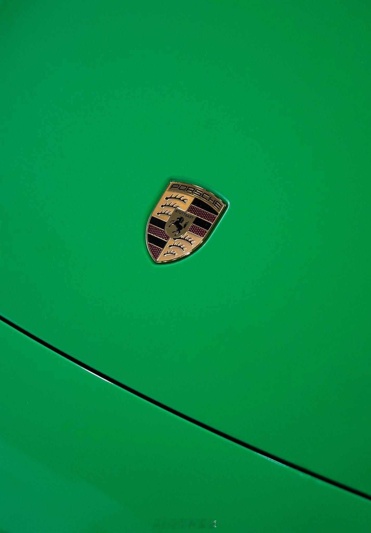 保时捷Taycan GTS PTS车漆 