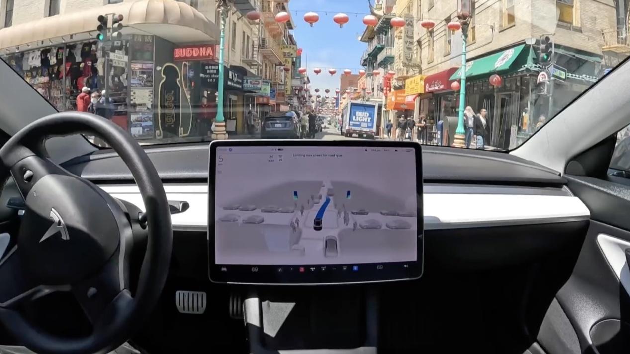 特斯拉为何停售FSD？
马斯克突然宣布，特斯拉将在2月14日情人节后不再销售FS