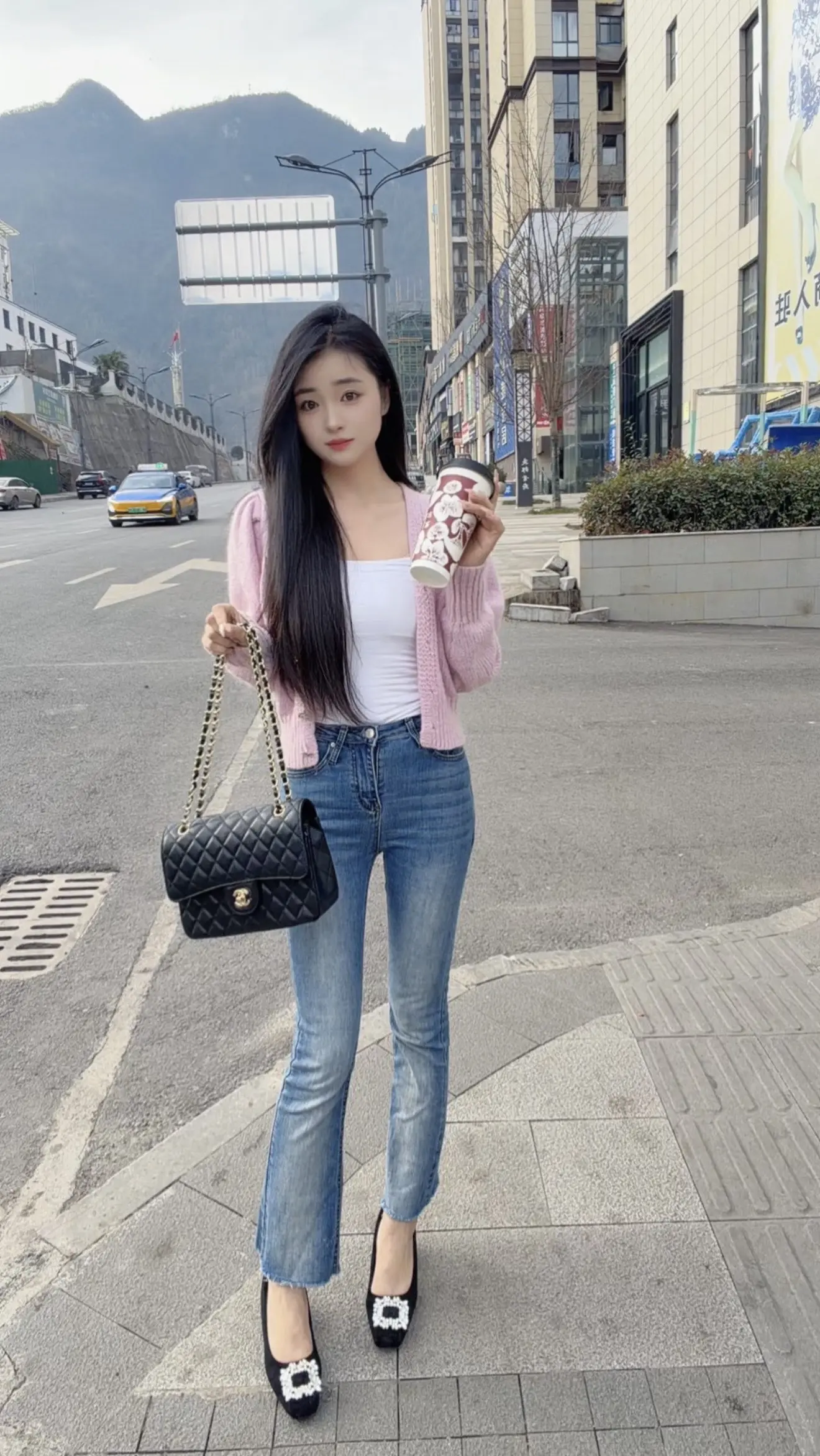 奶茶一杯快乐加倍