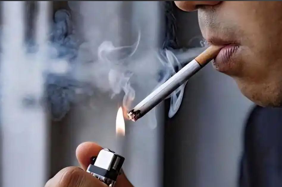 医生坦言：男性若戒掉吸烟，不出半年时间，身体或会有这5个改变
不少男同胞总把“饭