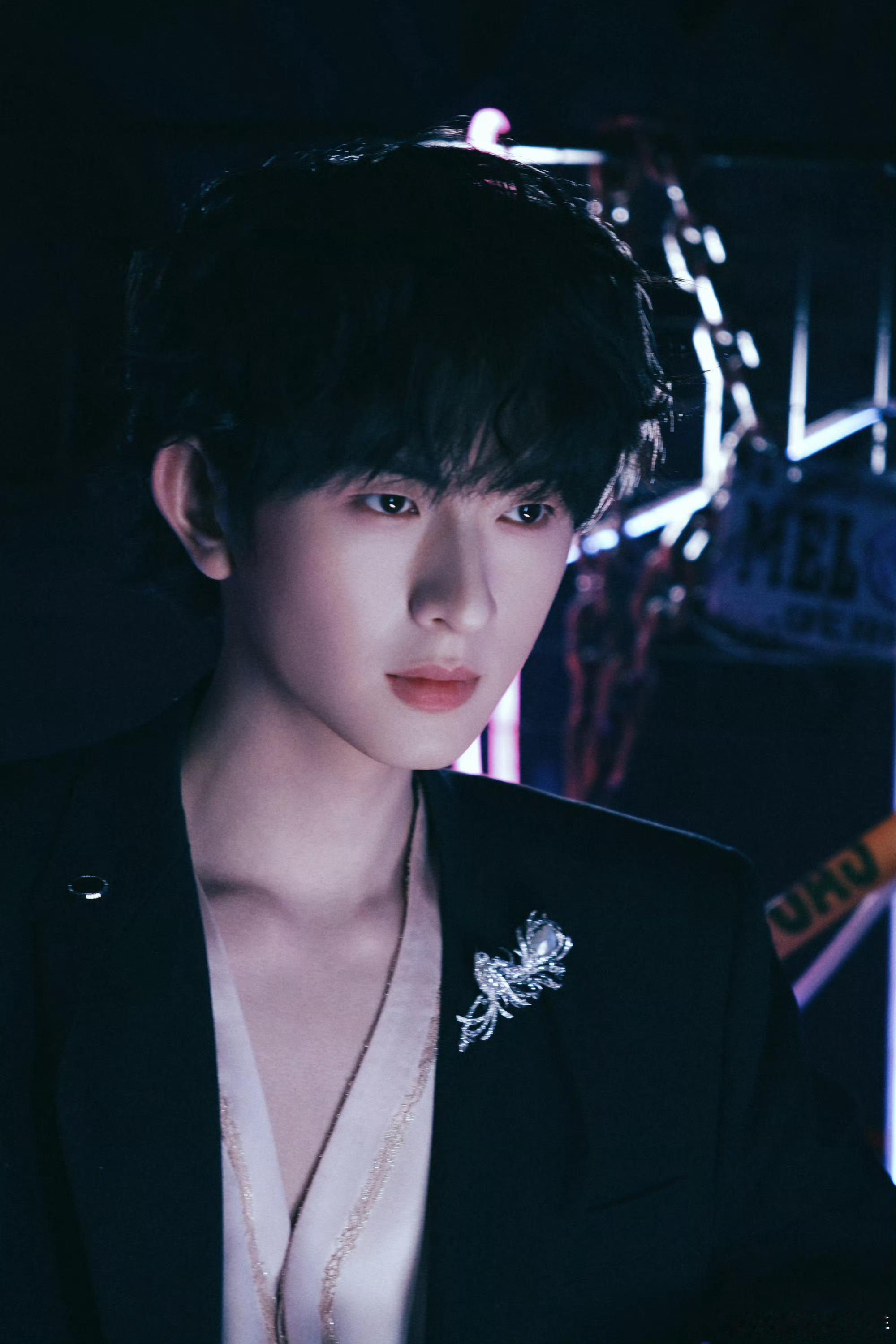 陈添祥 🍊陈添祥30天安利计划Day 2初印象：帅；演技好现印象：依旧帅；演技