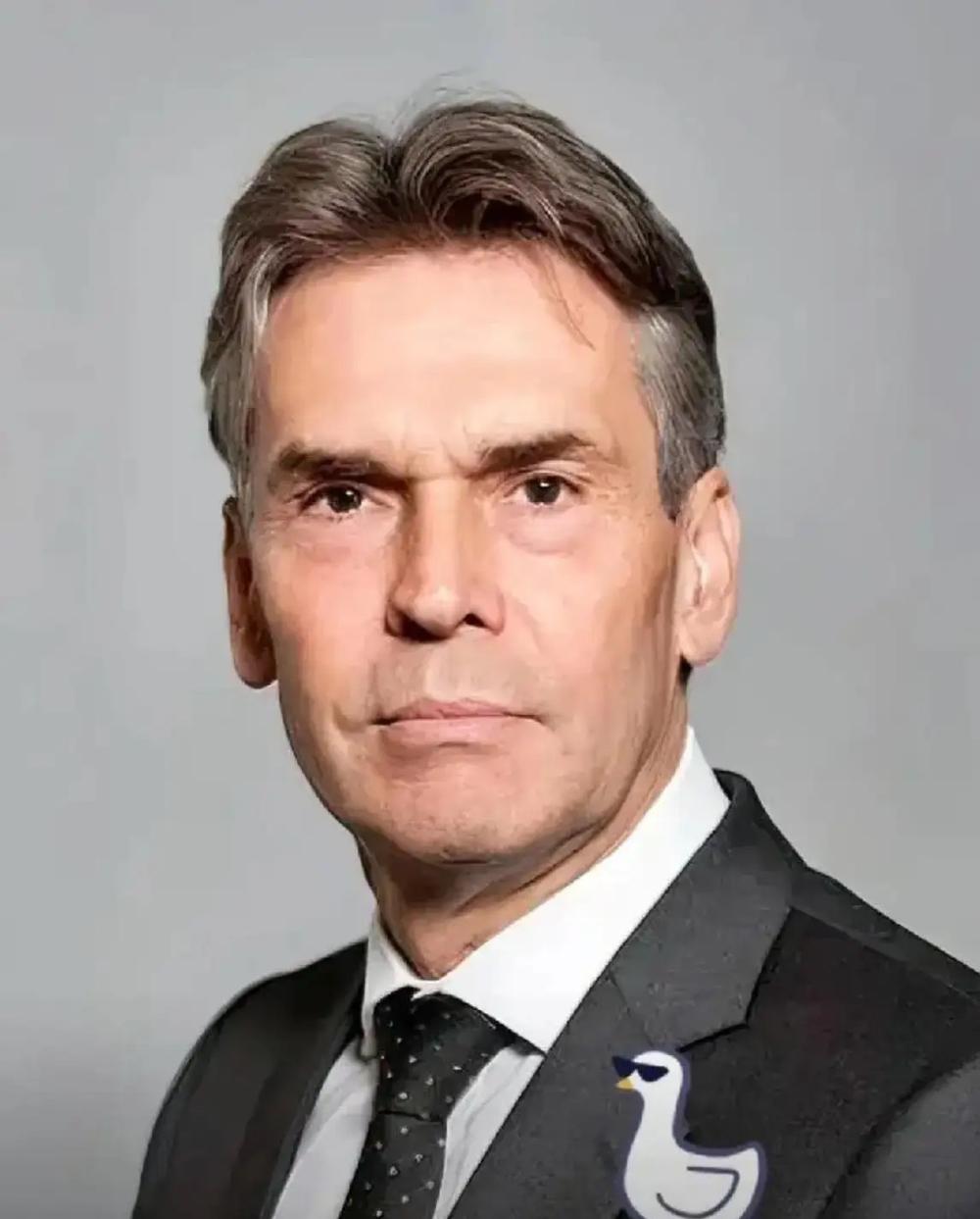 快讯！快讯
荷兰众议院宣布了

10月29日，荷兰议会众议院选举正式开投！来自2