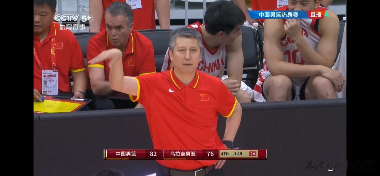 中国男篮对阵乌拉圭男篮首场热身赛结束，最终中国男篮以5分优势战胜对手，取得系列热