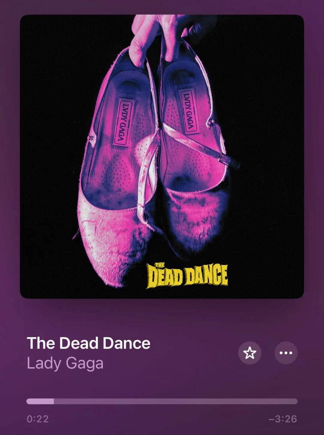 Lady Gaga 为《星期三》第二季第二部分创作的新单曲《The Dead D