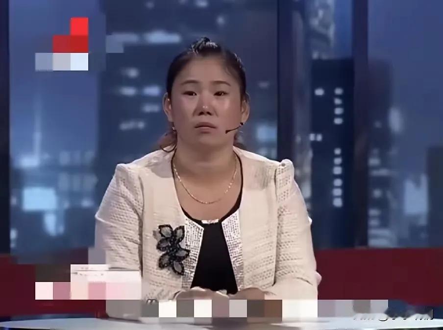 这是一个关于家庭、责任与尊严的复杂故事，涉及夫妻之间的价值观差异、家庭地位的认知