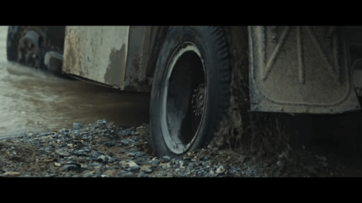 怎样的结局才配得上这25集 他们带着那一腔热血来到了这无人区，经历了种种到最后竟