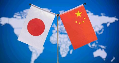 日本再次出来表态！1月8日，日本内阁官房长官木原稔在记者会上称，中国在东海日中“