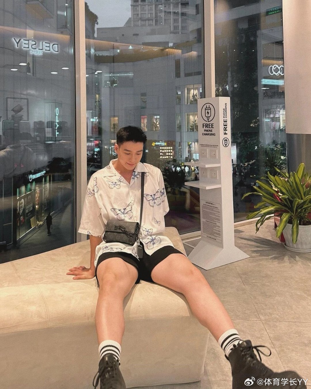 看看啥样是你喜欢的体育生 ​​​