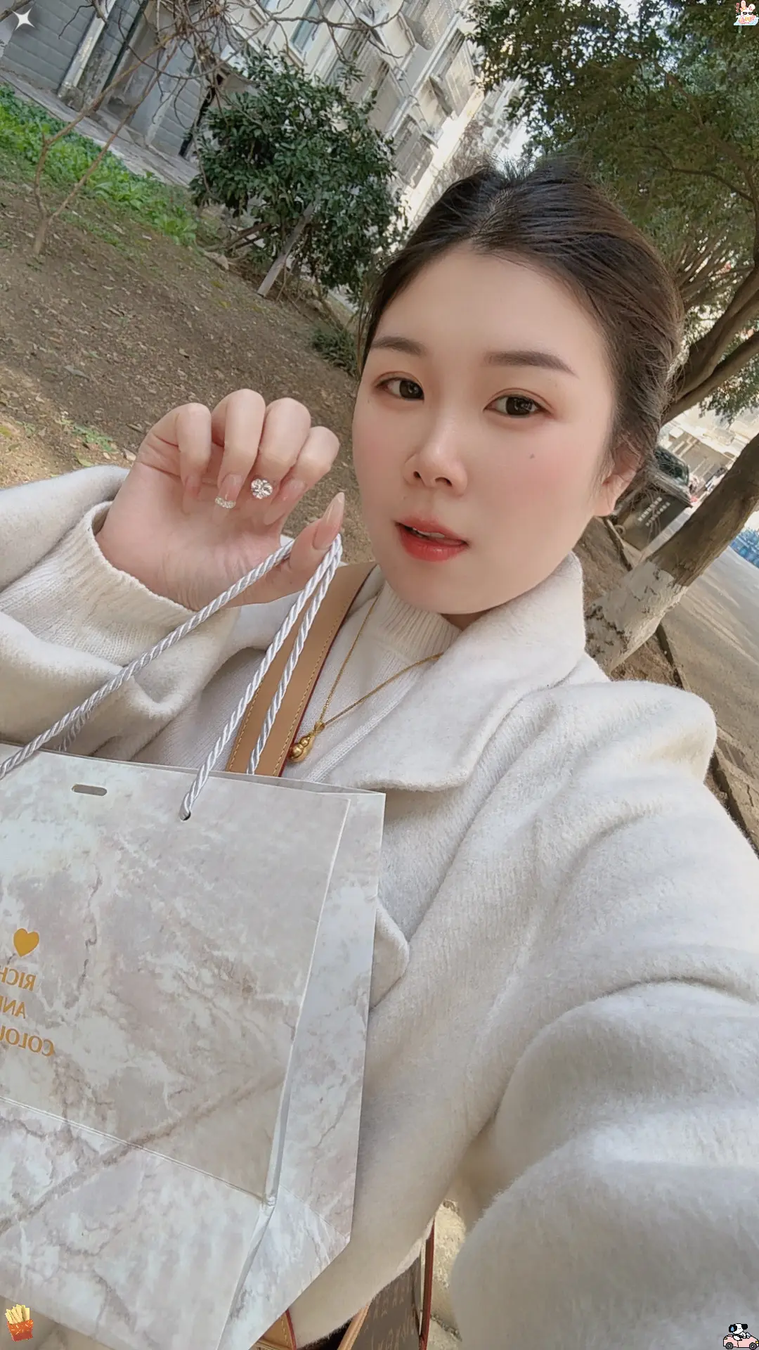 苦尽甘来，这个词真好。没人告诉我要苦多久，也没人告诉什么时候甘来….