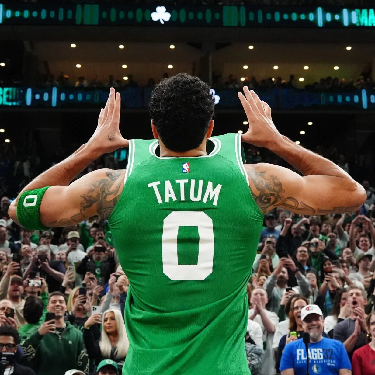 塔图姆首秀15+12+7，还可以的。NBA