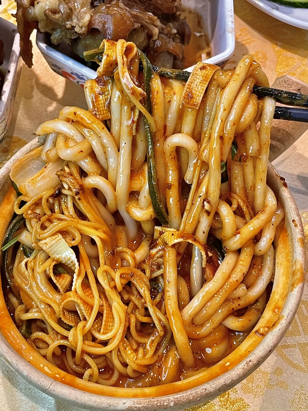 已经N刷❗️🈵桌东北碳水快乐💯🥳