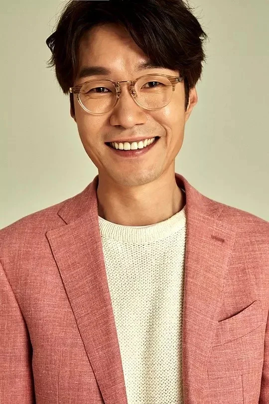 #韩国演员宋英奎去世# 8月4日，韩国知名演员宋英奎被确认已离世。京畿道龙仁东部