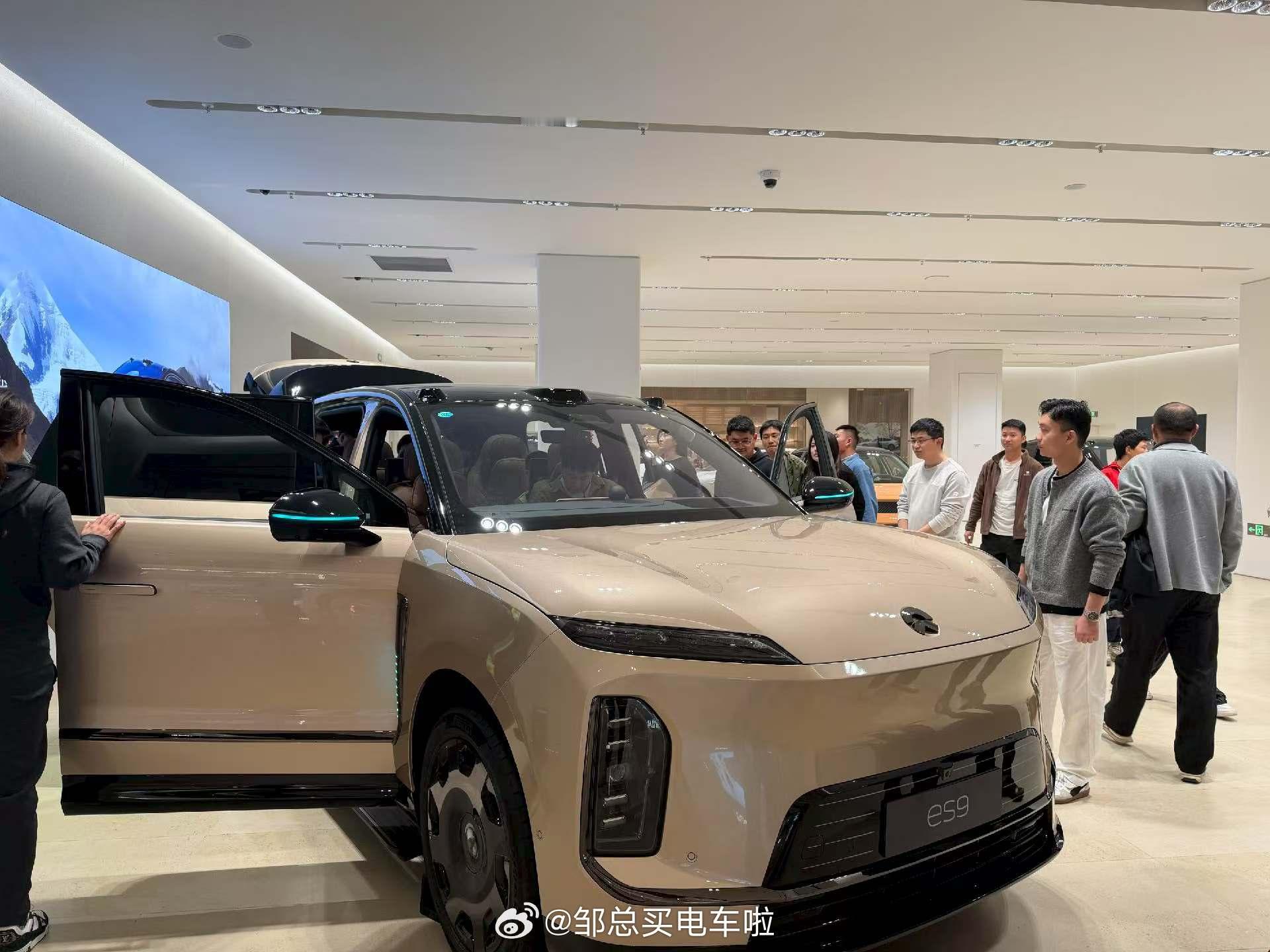 全网首发用户到蔚来门店体验ES9顺序攻略：（TOP10）1️⃣ 天行主动悬挂2️