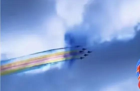 刷到一个视频顿时泪目:伊朗网友说，大半个世界都在战争，只有中国还在拿战斗机给他们