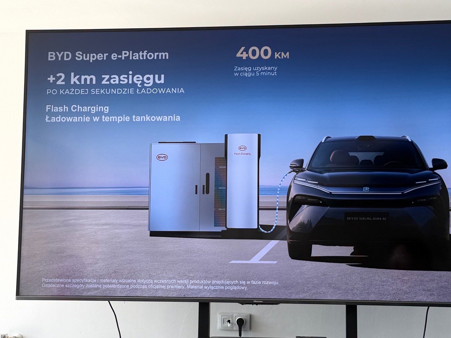 比亚迪计划在波兰布局超快充网络在近日举行的一场 BYD Polska 交流活动中