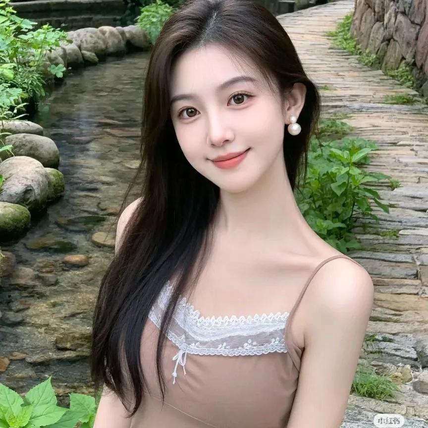 漫步古道，与自然共舞，优雅气质自然漫步时光 野趣漫步 徒步穿越古道 古道古风 古