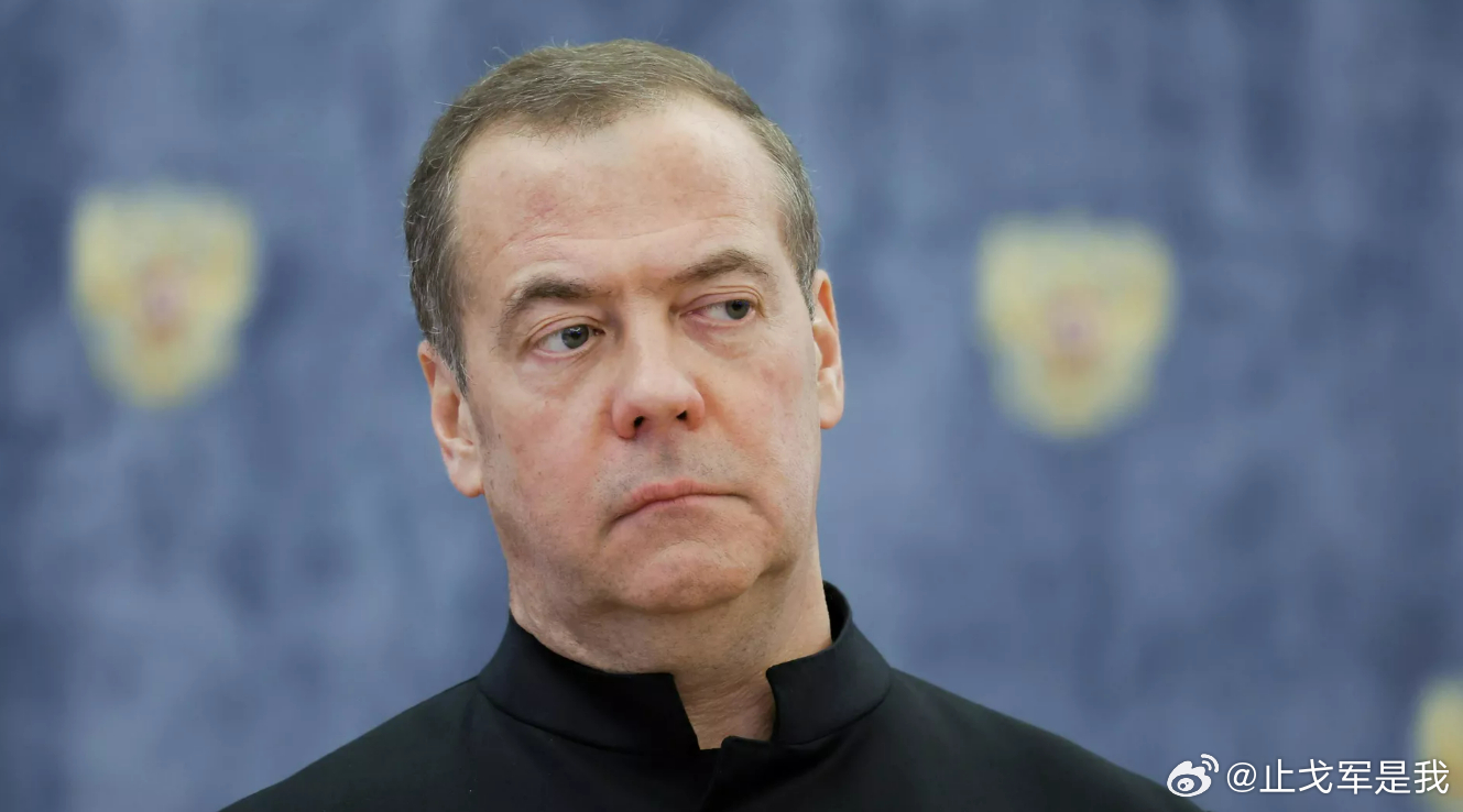 以色列宣布袭击伊朗与伊朗的谈判是一场掩护行动，因为没人特别想达成任何协议在美以军