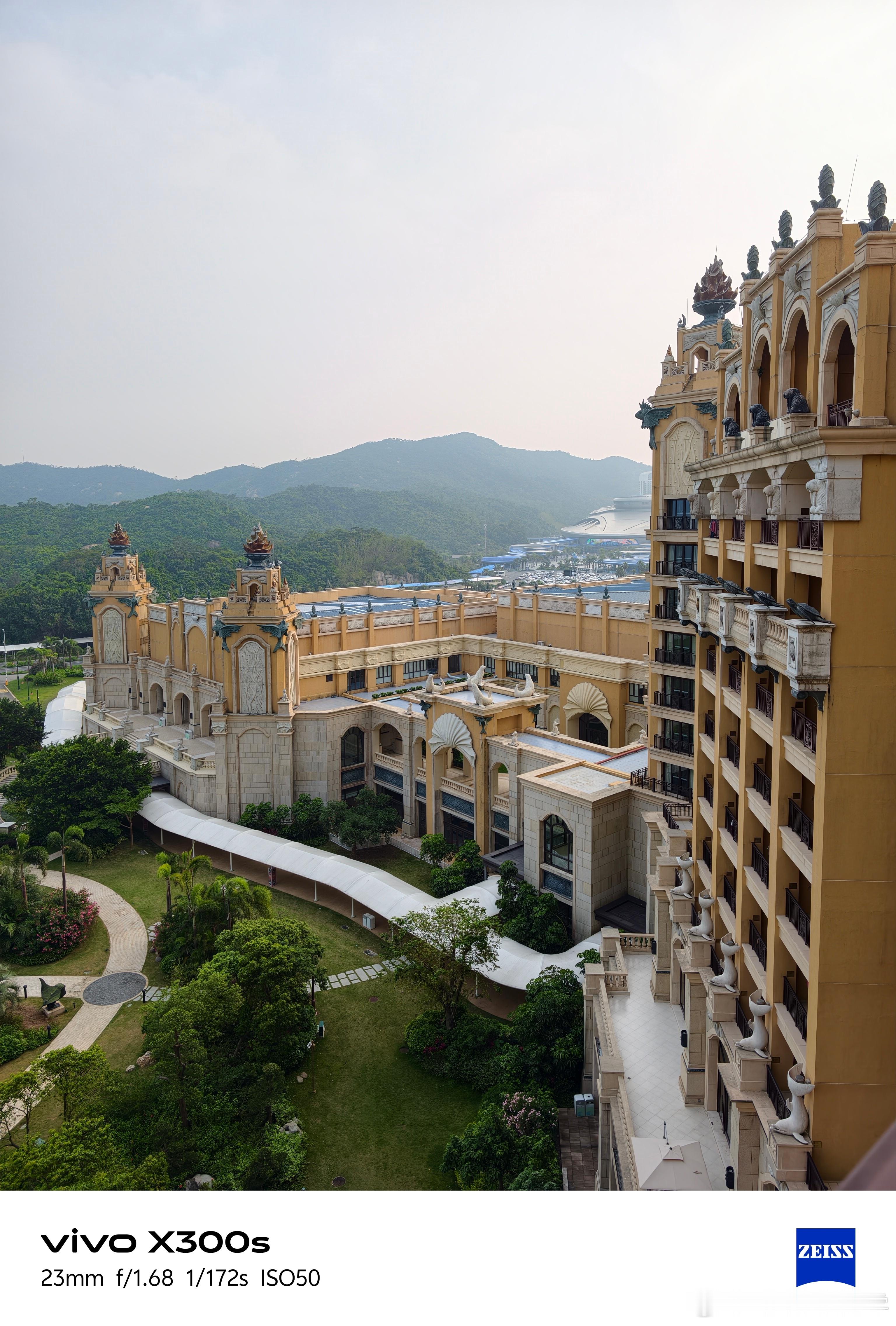 又到长隆！珠海的天真不错～ 