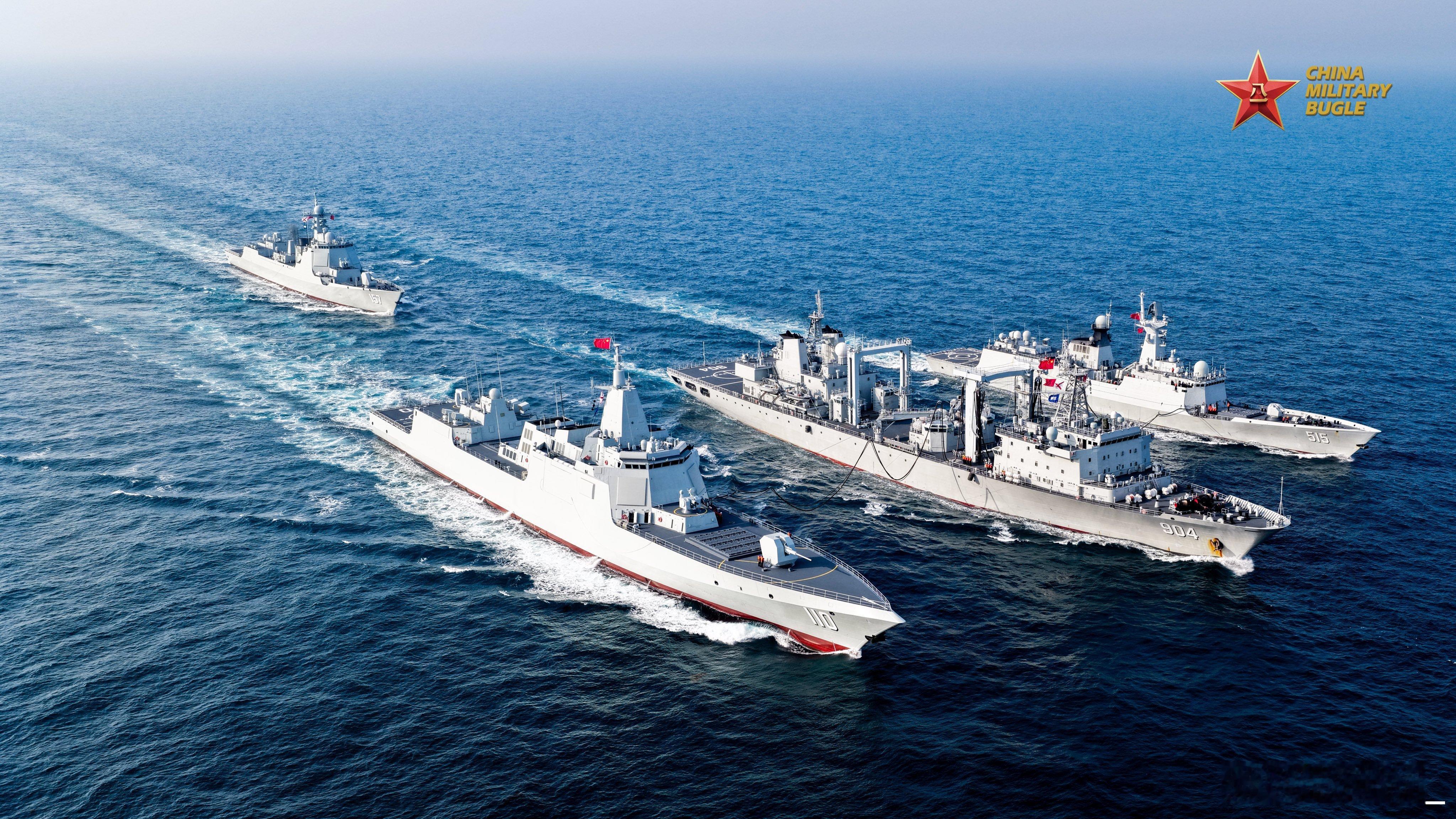 110安庆舰航行补给大图 