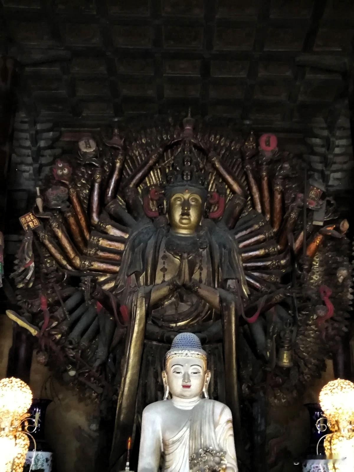 太原崇善寺：600年前的皇家彩塑，藏着中国人最震撼的信仰美学
 
谁能想到，在太
