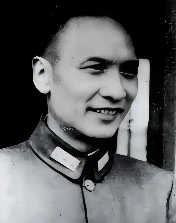 1950年云南格局定局：一次最通透的人事安排，看懂高人格局
 
1949年12月