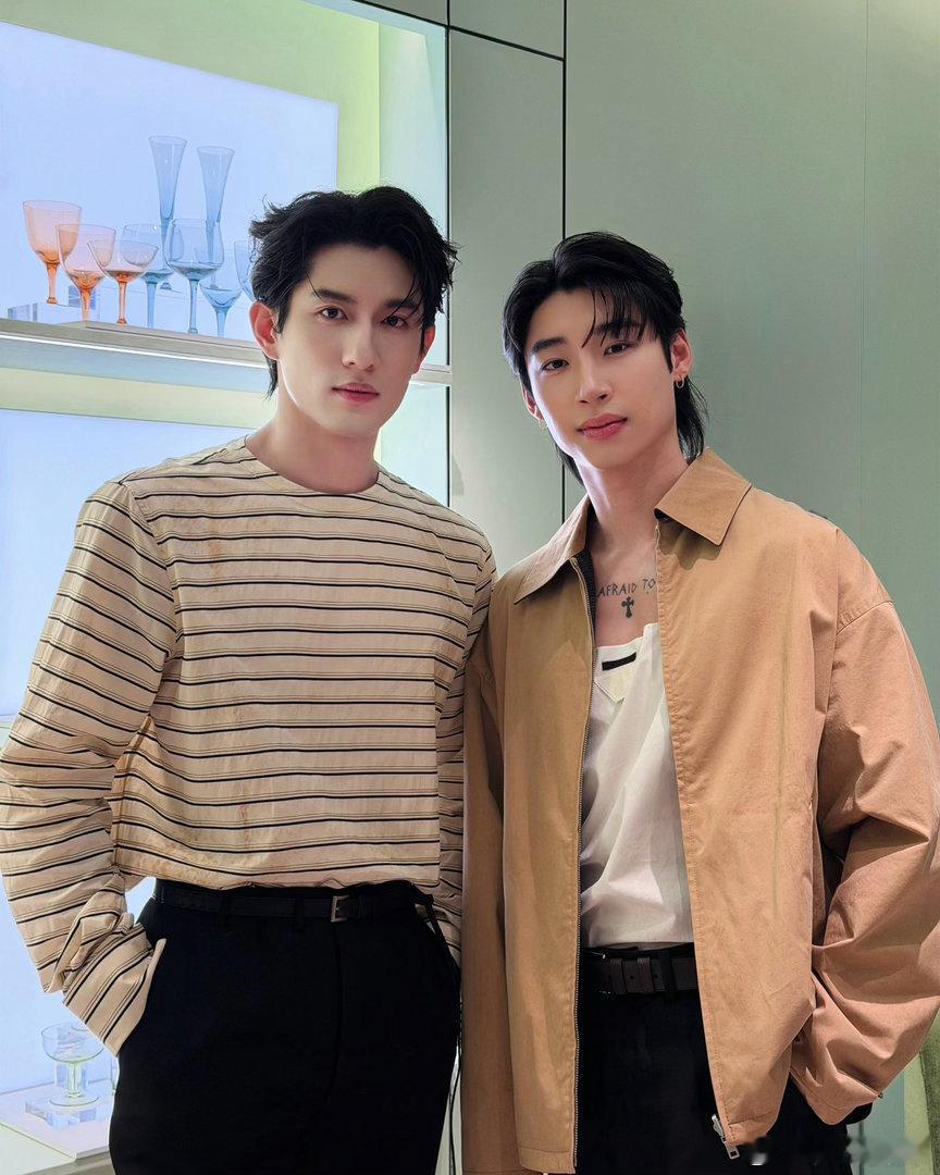 Kevin分享孙政合照1p ​​​