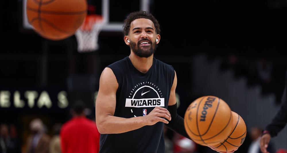 特雷·杨将在周四迎来代表华盛顿奇才的首秀，届时球队将在主场对阵犹他爵士。
杨自1