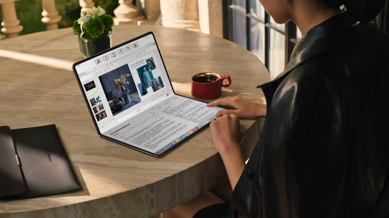 看到一个数据，HUAWEI MateBook Fold 非凡大师在2万以上的高端