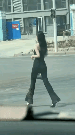 我身边刚好缺一个这样的女人