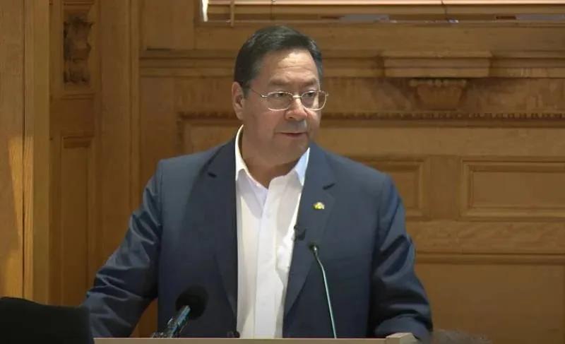 玻利维亚总统已经提交了加入金砖国家的申请，该国代表团将参加在南非举行的峰会 希望