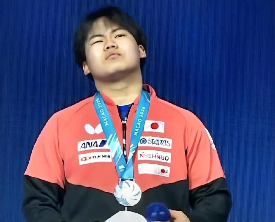 当今乒坛顶尖高手内心残酷的真相：

1、"世一”和“世二”之间的争斗是最残酷的，