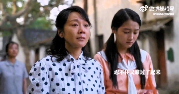#闫妮演出了友情的救赎感# 离别那一刻，黄玲的眼泪和微笑让我深切感受到友情的力量