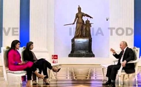 据媒体报道，俄罗斯总统普京在接受《今日印度》采访时，谈及俄乌局势时表态态度强硬，