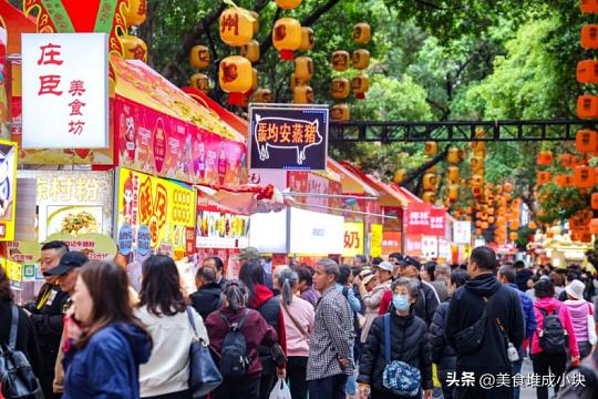 舌尖上的春天：从广府庙会到苏河潮集，美食新潮涌动

广府庙会“美拉德”焕新

3