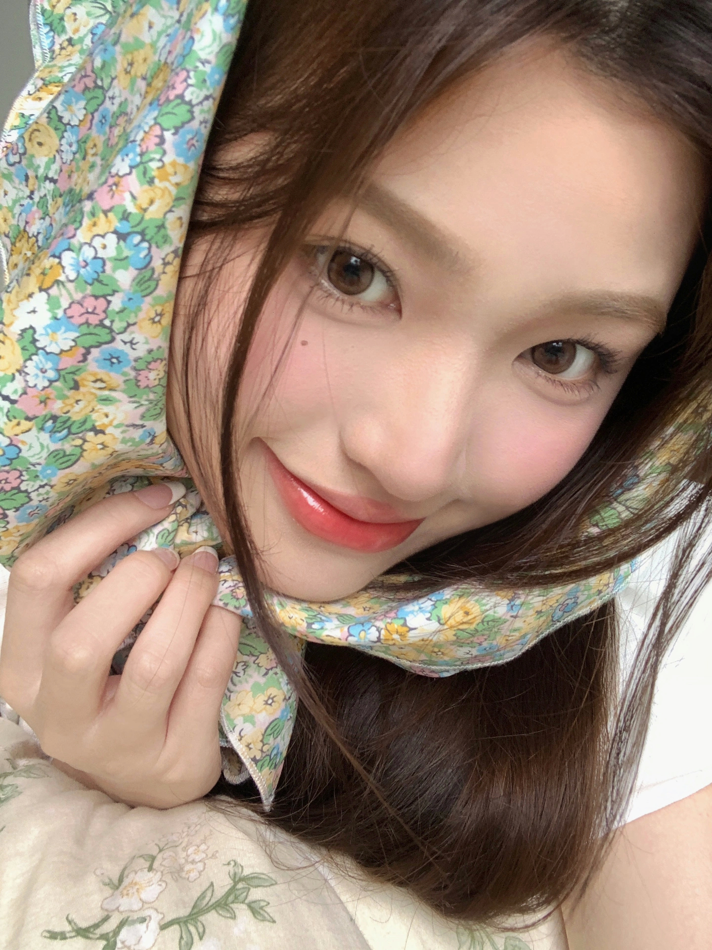 是橘子味的夏天🍊  #女生头像[超话]# ​​​