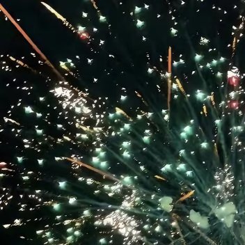 0000善良是自我的一场修行，渡他人，亦是圆满自己。遇事多换位思考，懂得每个人都