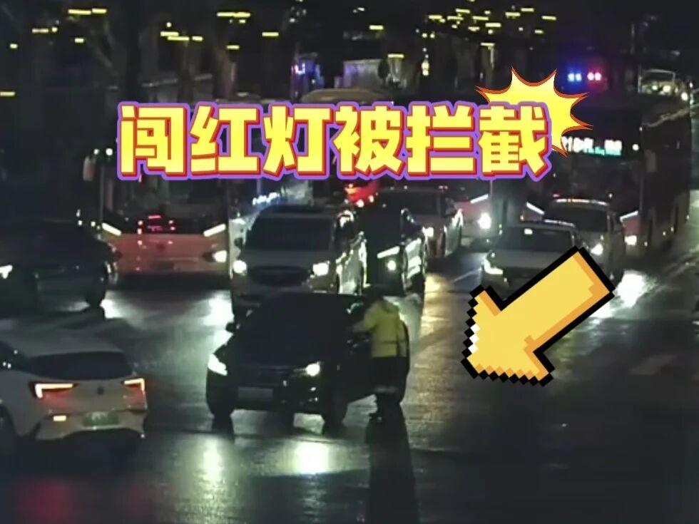 7 月 5 日 19 点 15 分，徐汇交管支队民警在路面常态化巡查时，发现一辆