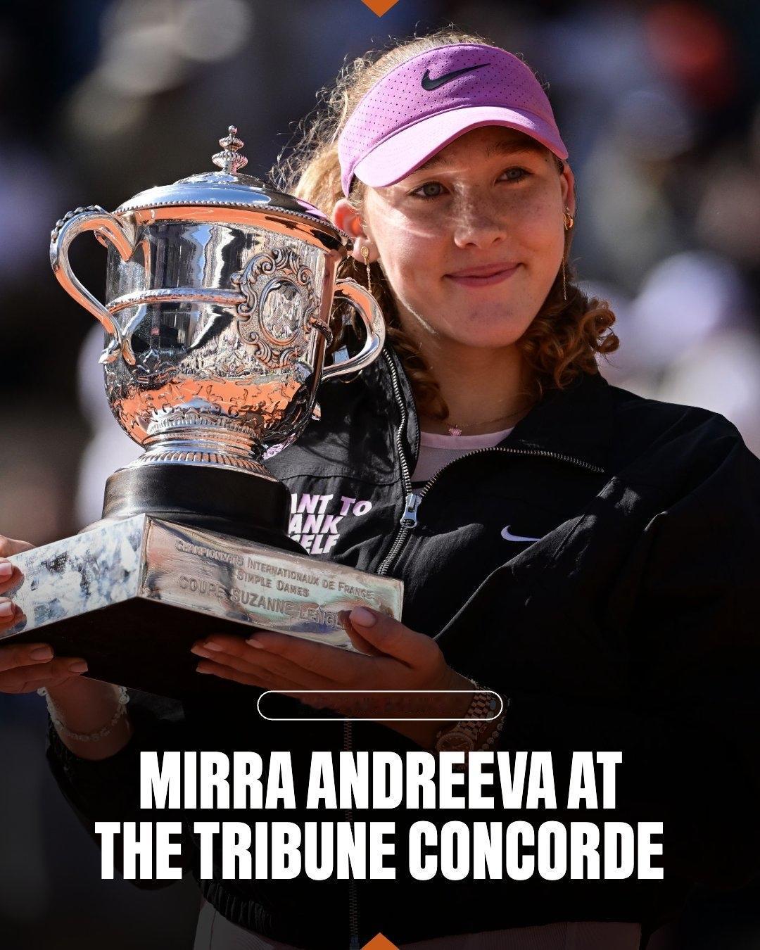 小辣椒从去年突破WTA1000到今年的法网夺冠，19岁的她是当之无愧的网球天才！