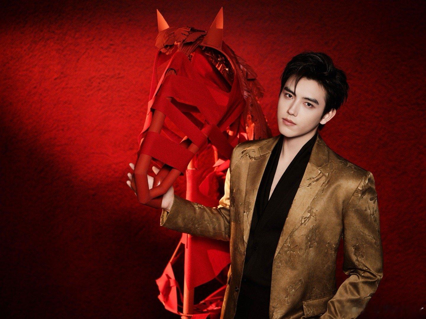 陈飞宇 × 新春大片🏮金运盈满春，福马启新岁💛春晚新春茶话会