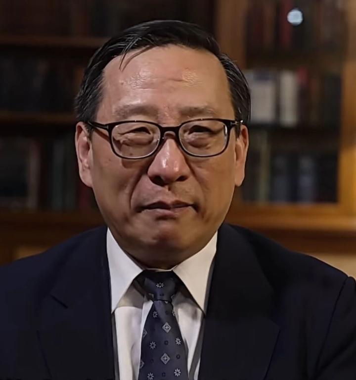 高志凯直击隐患！比起外部封锁，这类“两头套利”的群体更值得警惕。
 
大国博弈之