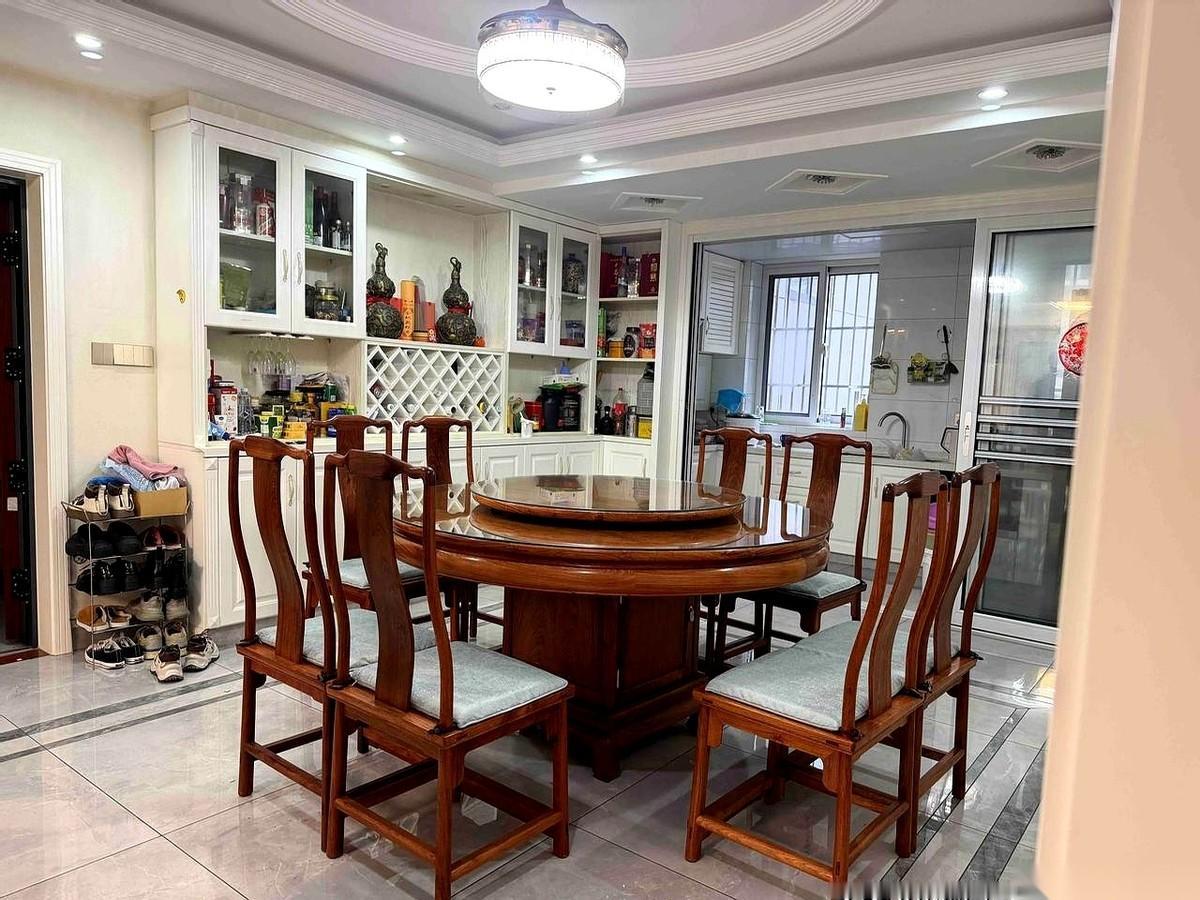 2026年的好运，现在就开始预售了？
还是粉丝专享价，转发一下，就给200块红包