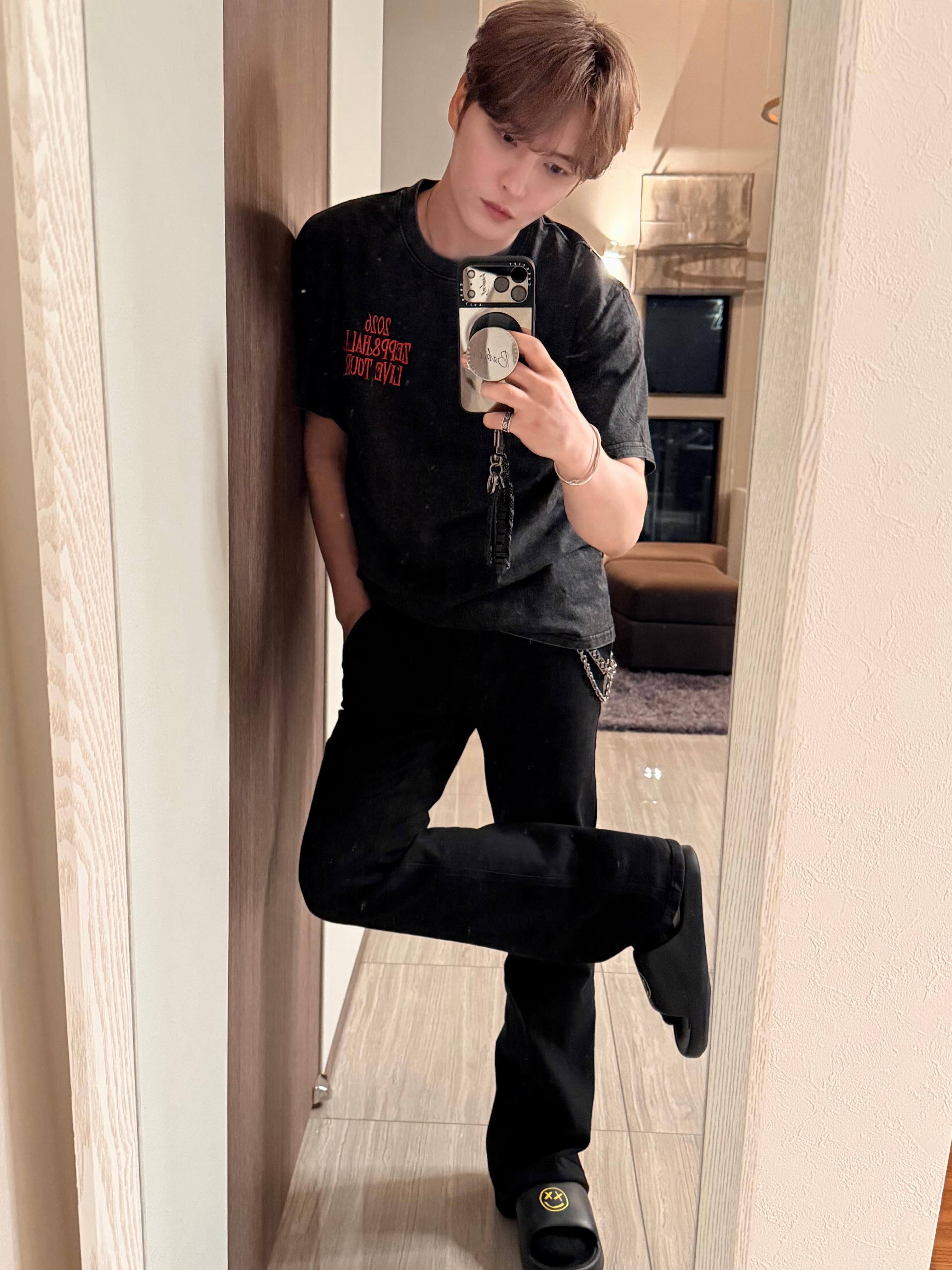 允在  jj_1986_jj【☺️🙌💚🧦】 